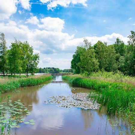 Vakantiepark Westerwolde Pagedal 스타즈캐널 외부 사진